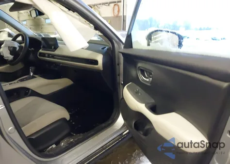 2023 Honda Hr-V Awd Lx z USA, uszkodzony, nr VIN 3CZRZ2H3XPM702304